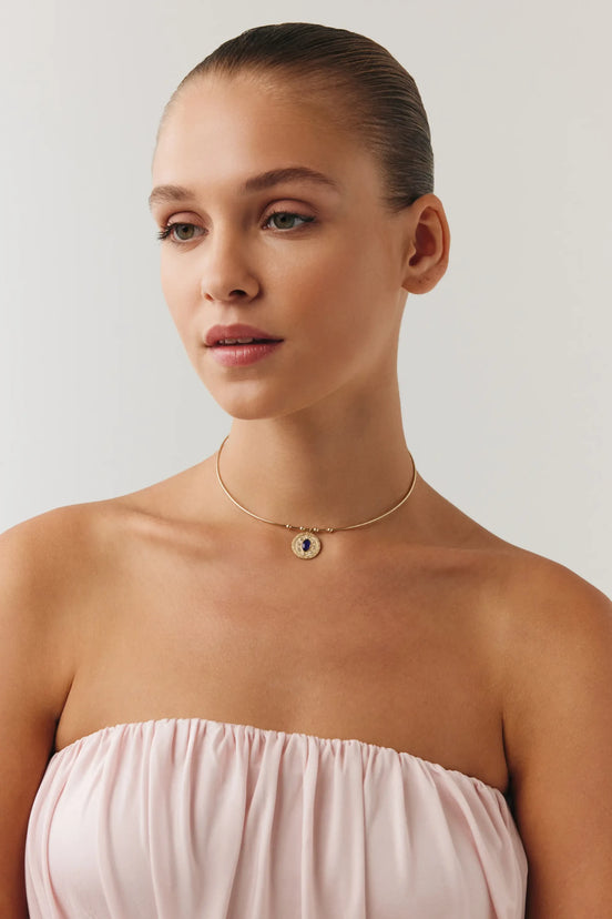 Oval Lacivert Taşlı Madalyon Uç Tel Choker