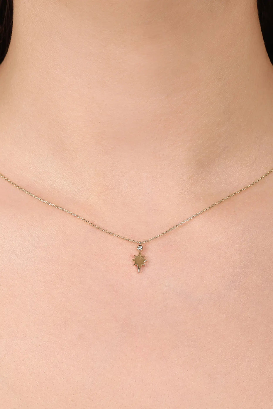 Minimal Taşlı Kutup Yıldızı Toplu Kolye