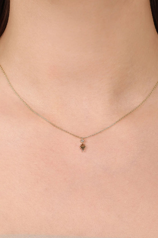Minimal Taşlı Kutup Yıldızı Kolye