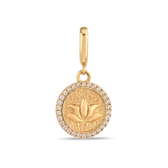 Taş Detay Lotus Charm