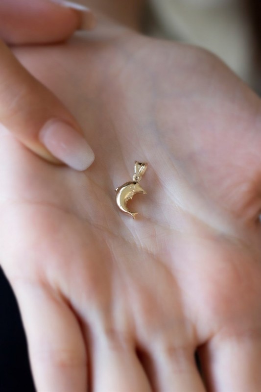 Altın Yunus Uç Kolye, 0,63 gram, Goldium ustalığı ve Altın Kolye modeli ile uzun ömürlü kullanım sağlar.