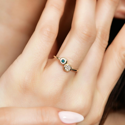 14 Ayar Altın Mineli Taşlı Nazar Yüzük, 1,68 gram, Goldium ustalığı ve Altın Yüzük modeli ile uzun ömürlü kullanım sağlar.