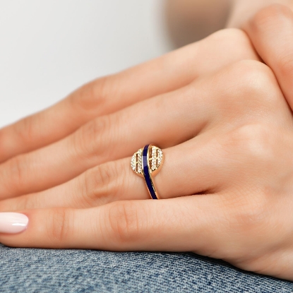 Işıltılı Taşlı Mineli Altın Yüzük 14 Ayar, 2,51 gram ve özenli işçilikle Altın Yüzük’in günlük ve özel kullanıma uygun bir Goldium modelidir.