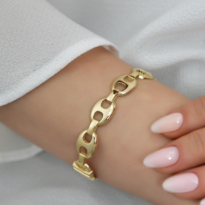 Zincir Motifli 14 Ayar Altın Kelepçe Bilezik, 13,20 gram tasarımıyla Altın Bilezik kategorisinde, Goldium imzasıyla modern bir görünüm sunar.