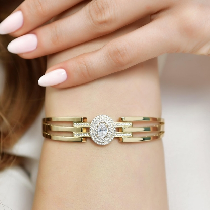 14 Ayar Altın Baget Kelepçe Bilezik, 13,50 gram tasarımıyla Altın Bilezik kategorisinde, Goldium imzasıyla modern bir görünüm sunar.