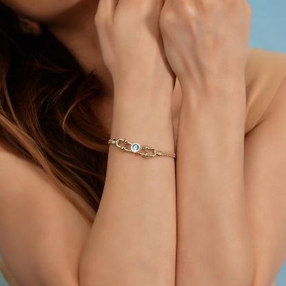 14 Ayar Altın Nazar Zincirli Bileklik, 6,63 gram ve özenli işçilikle Altın Bileklik’in günlük ve özel kullanıma uygun bir Goldium modelidir.