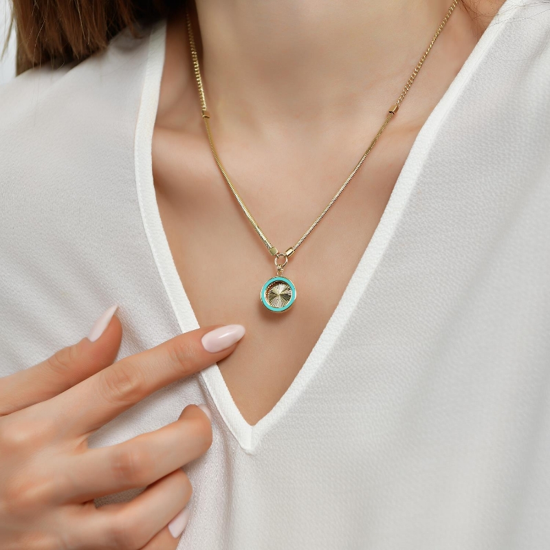 14 Ayar Altın Mineli Kalem İşçilikli Kolye, 7,33 gram, Goldium ustalığı ve Altın Kolye modeli ile uzun ömürlü kullanım sağlar.