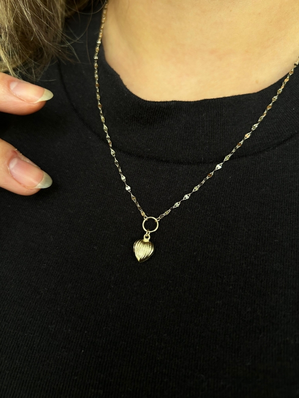 Kelebek Zincir Aynalı Kalp Kolye, 1,74 gram, Goldium ustalığı ve Altın Kolye modeli ile uzun ömürlü kullanım sağlar.