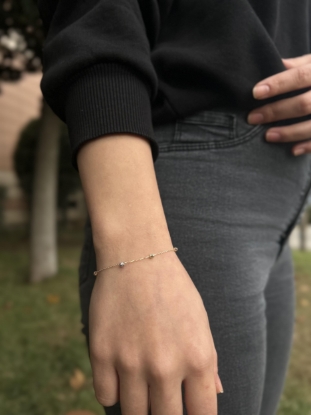 3 Renk Toplu 14 Ayar Altın Dorika Bileklik, 0,85 gram ve özenli işçilikle Altın Bileklik’in günlük ve özel kullanıma uygun bir Goldium modelidir.