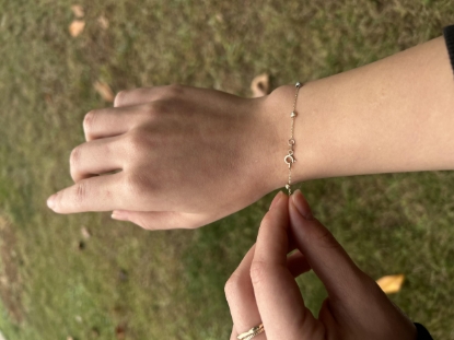 3 Renk Toplu 14 Ayar Altın Dorika Bileklik, 0,85 gram ve özenli işçilikle Altın Bileklik’in günlük ve özel kullanıma uygun bir Goldium modelidir.