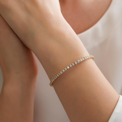 14 Ayar Suyolu Tasarım Bileklik, 10,4 gram, Goldium ustalığı ve Ebru Sever Türk'ün Favorileri modeli ile uzun ömürlü kullanım sağlar.