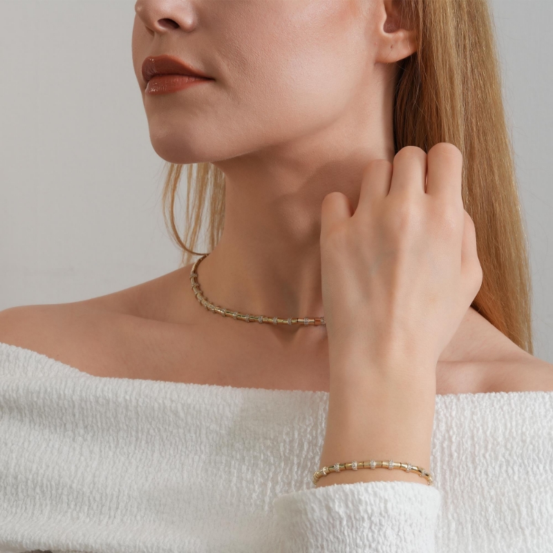 14 Ayar Altın Özel Tasarım Set, 0 gram, Goldium ustalığı ve Ebru Sever Türk'ün Favorileri modeli ile uzun ömürlü kullanım sağlar.
