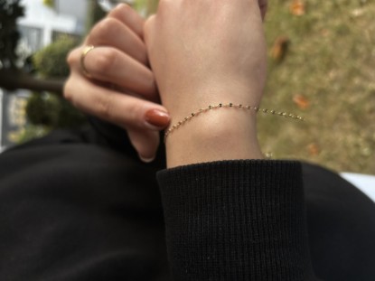 Kelebek zincir bileklik, 0,49 gram tasarımıyla Altın Bileklik kategorisinde, Goldium imzasıyla modern bir görünüm sunar.