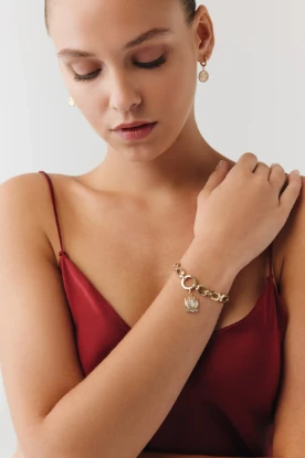 Pembe Lotus Charm Bileklik resmi