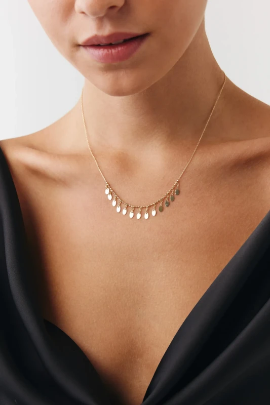 Top Zincir Detay Oval Pullu Shakira Kolye resmi