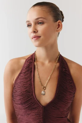 Mor Lotus Charm Kolye resmi