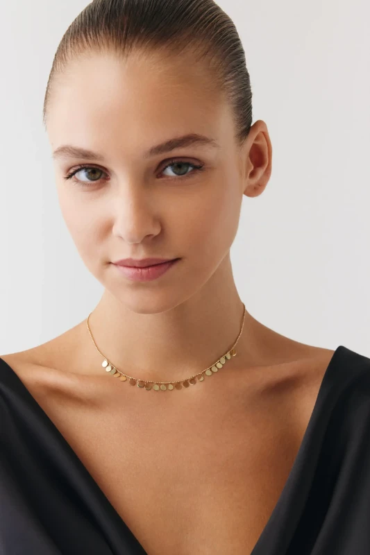 Oval Pullu Choker resmi