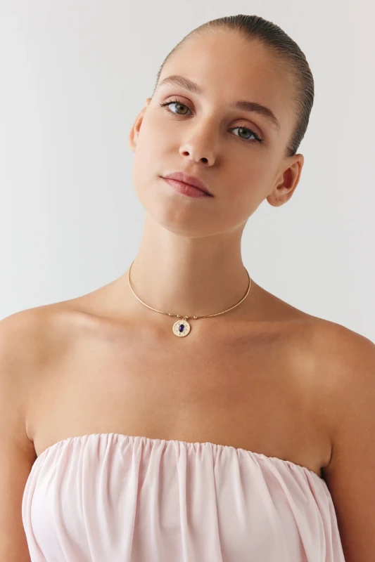 Oval Lacivert Taşlı Madalyon Uç Tel Choker resmi