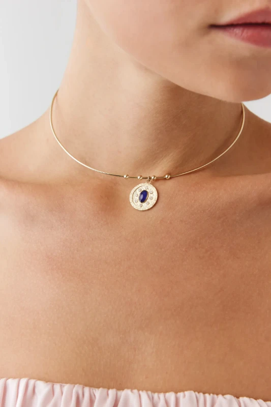 Oval Lacivert Taşlı Madalyon Uç Tel Choker resmi