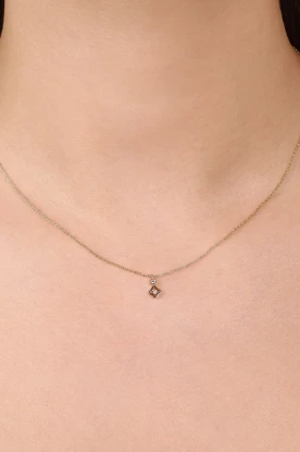 Minimal Taşlı Yoncalı Kolye resmi