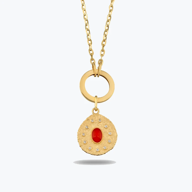 Oval Kırmızı Taşlı Asimetrik Madalyon Charm Kolye resmi