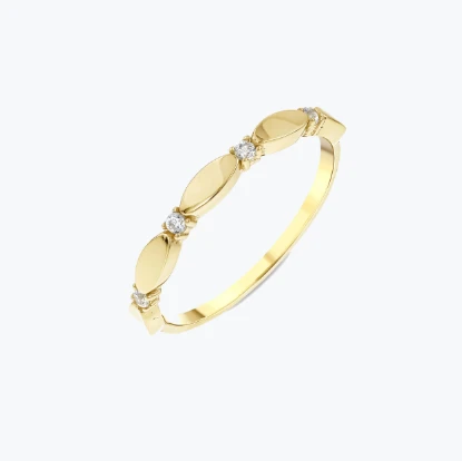 Minimal Sıra Taşlı ve Oval Yüzük resmi